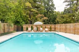 [Wildflower Cottage] Pool, Hot tub, Sauna, Firepit